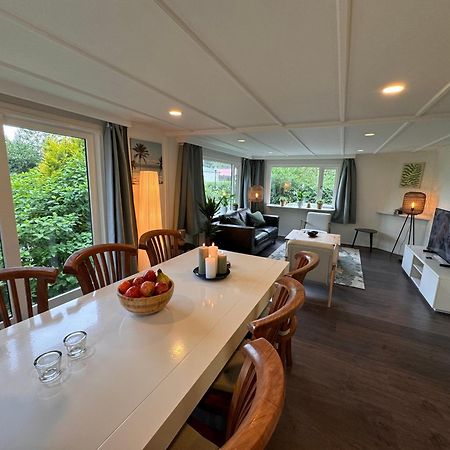Apartmán Ruim En Luxe Chalet Privetuin - Park 'De Ijsvogel' Voorthuizen Exteriér fotografie